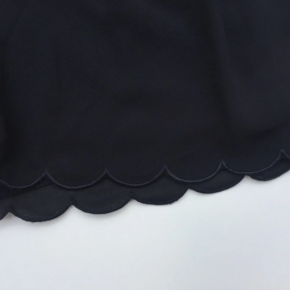 BLACK Scalloped Hem Dressy Pleated Pull On Shorts Sz S